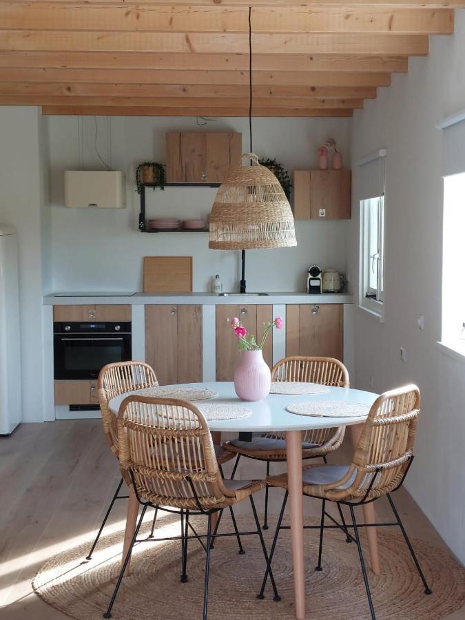De Tulp Bed and Breakfast Noordgouwe Eksteriør billede